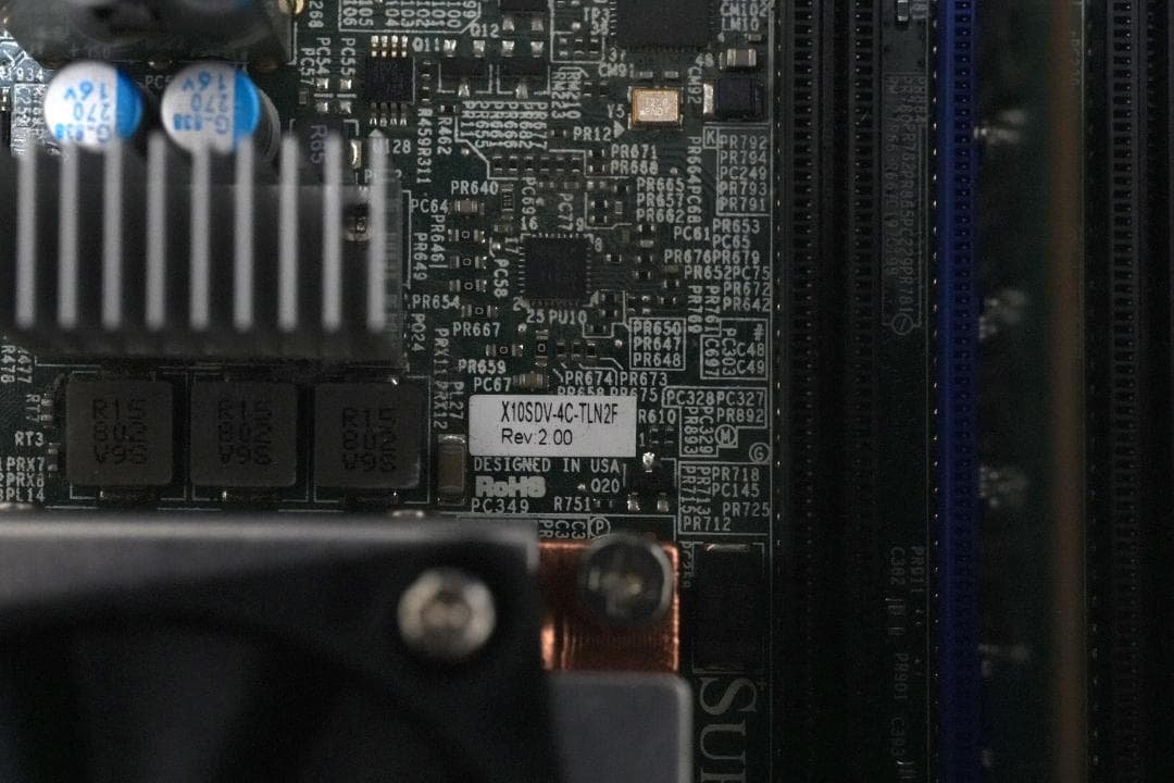 マザーボード Supermicro X10SDV-4C-TLN2F Xeon D-1521