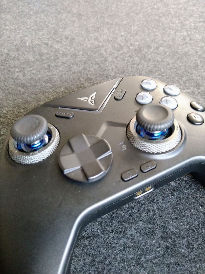 Flydigi VADER4 PRO 充電ドック