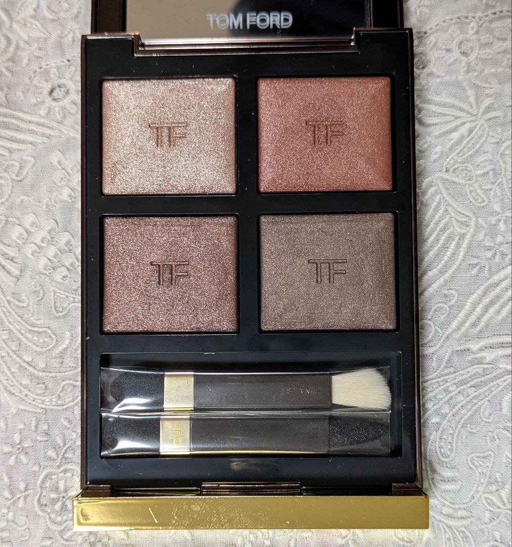 未使用 TOM FORD トムフォード アイカラークォード 03A ボディヒート